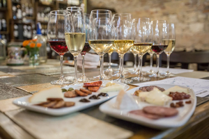 Tasting Table Cellar (by Taste Hungary)