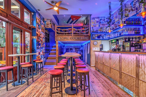 Tropic Cocktails Bar Gozsdu