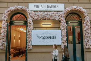 Vintage Garden