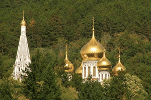 Desde Sofía: Excursión al Valle de las Rosas y Kazanlak, Patrimonio de la UNESCO