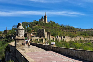 Fra Sofia: Veliko Tarnovo og Arbanasi tur med transfer