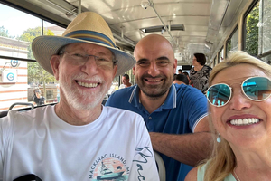 Sofia: tour gastronomico e culturale in tram dell'era comunista