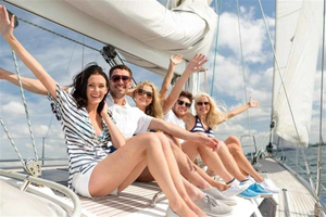St. Vlas and Sunny Beach: Morning Yacht Escape with Lunch