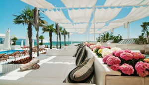 Bedroom Beach