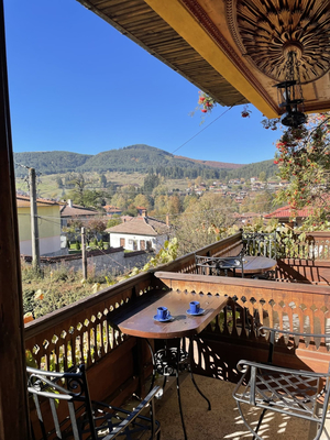 Dona Guest House - Horse Riding