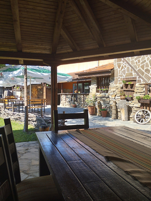 Riverside Restaurant