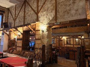 Taverna 