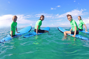 Kinder-Gruppen-Surfkurs