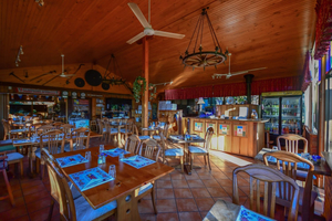 Nick's Restaurant Bar & Pizzeria