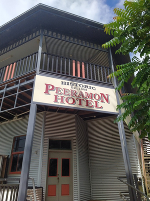 Peeramon Hotel