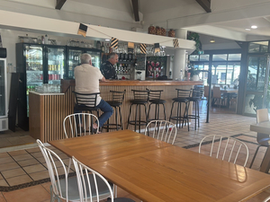 Pickles Restaurant and Bar