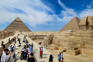 2 Tage Tour zu den Pyramiden, dem Museum und dem koptischen Kairo