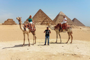 Cairo: Pyramider, Sakkara og Memphis-tur med frokost