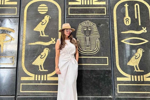 Kvinnlig guidad Pyramiderna, Sfinxen och Grand Egyptian Museum (GEM)