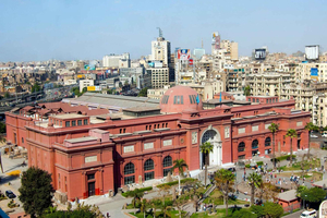 Fra Alexandria: Kairo, pyramider og egyptisk museum dagstur
