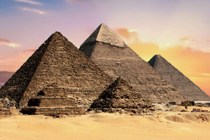 Tour guidato delle piramidi all'alba di Giza con giro in cammello e colazione