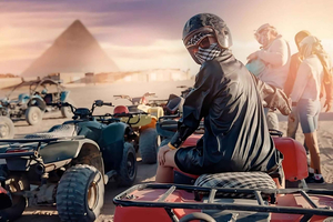 Hurgada: excursión de 1 día a El Cairo con pirámides, museo y quad