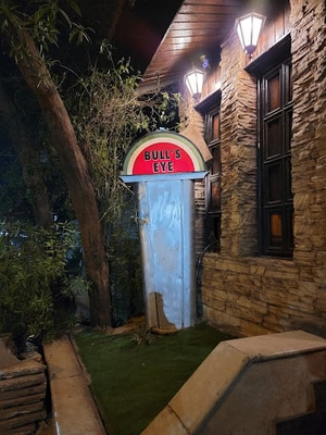 Bull's Eye Pub & Restaurant