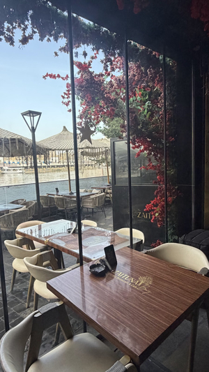 مطعم زيتونة باي اللبناني - Zaituna Bay Lebanese Restaurant