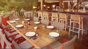 Crimson Bar & Grill