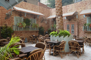 Oldish ( Restaurant & Cafe )