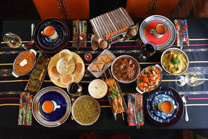 Cape Town: Gold Restaurant Spice Experience with Wine