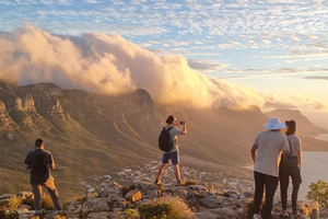 Kapstadt: Geführte Wanderung zum Sonnenaufgang und Sonnenuntergang auf dem Lion's Head