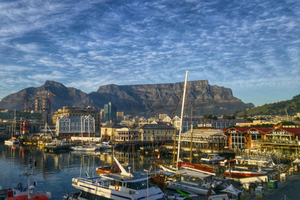Captivating City Tour: Table Mountain, Signal Hill, Bo-Kaap