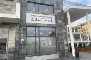 Robben Island Tour with Hotel Pickup Half-Day