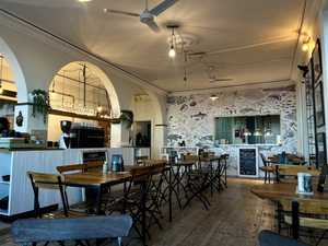 Chardonnay Deli Dalebrook Cafe - Kalk Bay