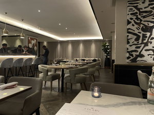 Journey Urchin Restaurant At Hyatt Regency