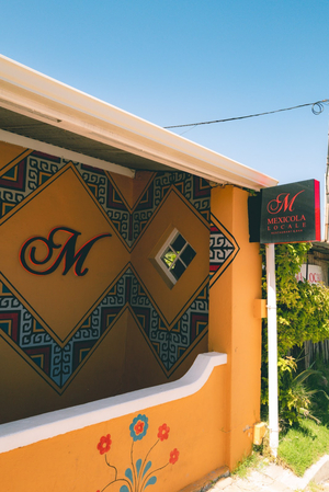 Mexicola Locale