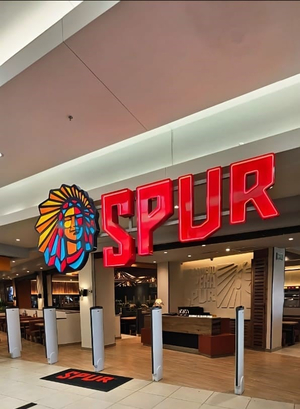 Topeka Spur Halaal