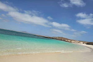 Boa Vista: Excursion to the Forgotten Island with Snorkeling