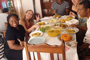 Isla de Santiago: clase de cocina con una familia local en Assomada