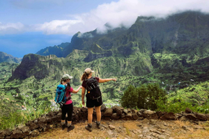 Santo Antão: Senderismo Cráter del Volcán Cova a Ribeira Paúl