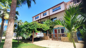 Pensão Alcinda Bettencourt Guesthouse – Steps from the Beach, Santa Maria, Sal