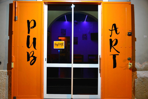 Pub Art Shot Bar