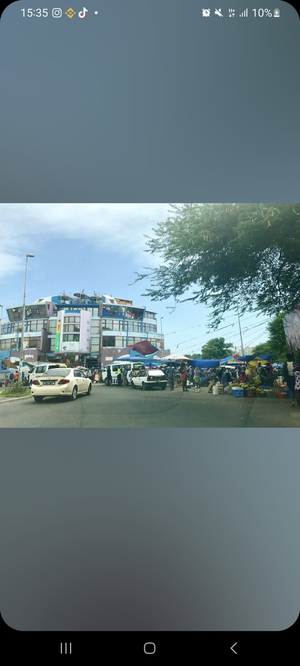 Sucupira Market