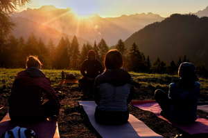 CamminYoga in the Dolomites – Guided Hike with Yoga Practice in Alpago
