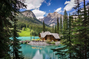 Emerald Lake, Moraine, Louise, Johnston Canyon & Banff Town