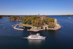 Gananoque: 1000 Islands Cruise & Optional Boldt Castle Entry