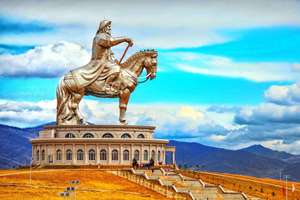 Genghis Khan Statue+Terelj Park+CamelRide+Eagle+Hiking+Rock