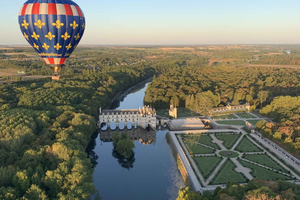 Hot Air Balloon Flight above the Castle of Chenonceau