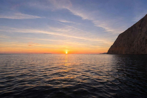 Kalamata: privat eller delt solnedgangscruise med katamaran