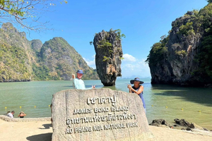 Khao Lak: Isola di James Bond e Samet Nangshe in longtail boat