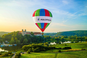 Cracovia: Volo in mongolfiera con champagne