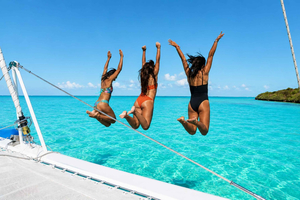 Mauritius: Ile aux Cerfs Catamaran Cruise, Waterfalls & BBQ