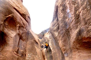 Moab: Chamisa Canyon Canyoneering Adventure
