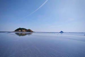 Mont-Saint-Michel : une promenade au cœur de la baie